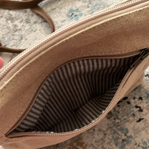 NWT Cott N Curls Bluebird Crossbody - Picture 12 of 16